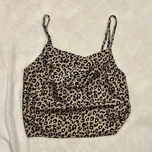Forever 21 Leopard Print Cown Neck Crop Tank Top Size M